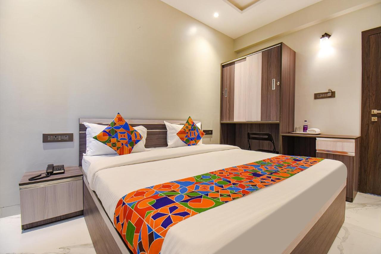 Fabhotel Gaurav Galaxy Pune Eksteriør bilde