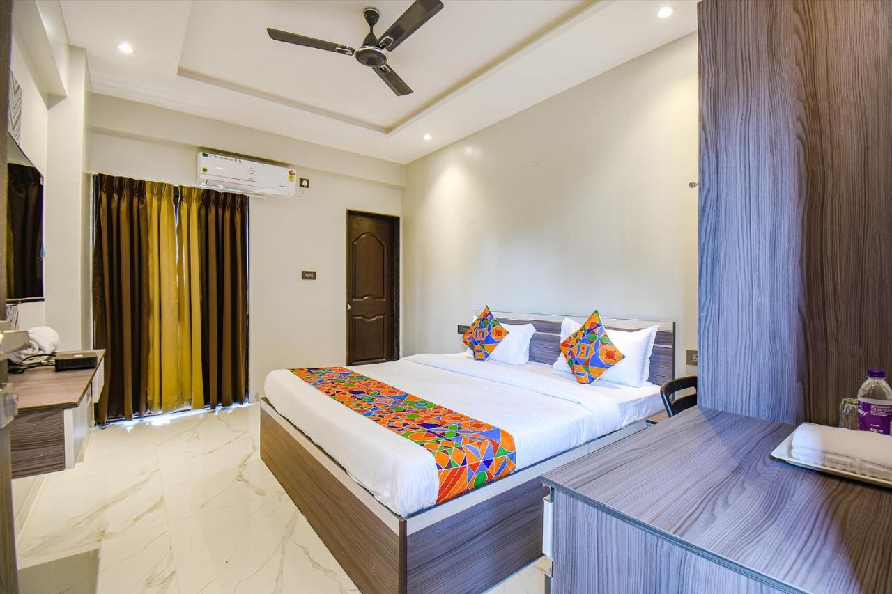 Fabhotel Gaurav Galaxy Pune Eksteriør bilde