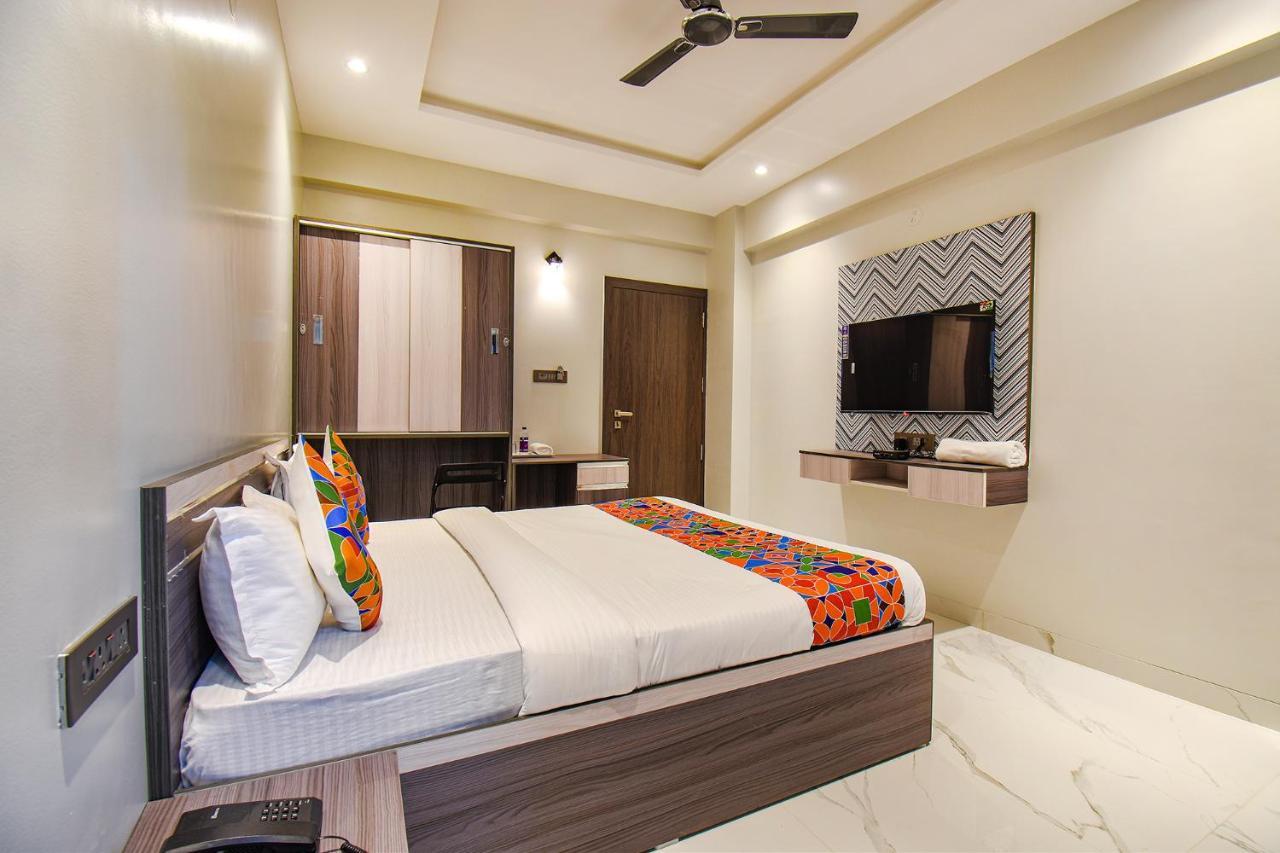 Fabhotel Gaurav Galaxy Pune Eksteriør bilde