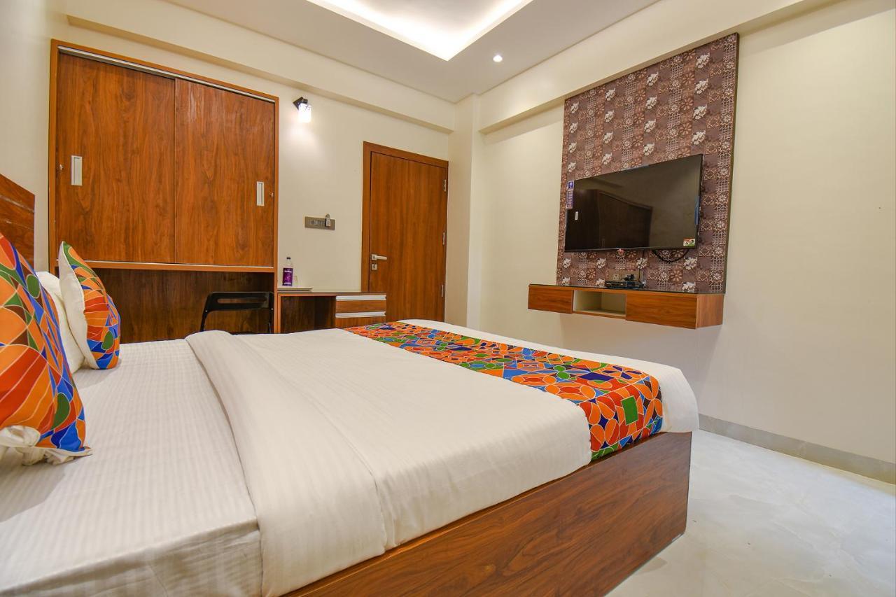 Fabhotel Gaurav Galaxy Pune Eksteriør bilde