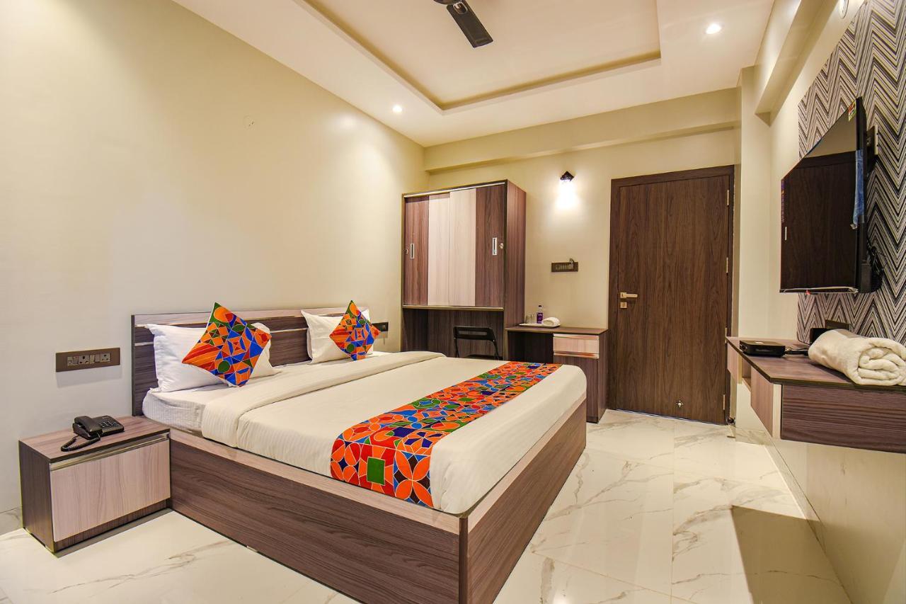 Fabhotel Gaurav Galaxy Pune Eksteriør bilde