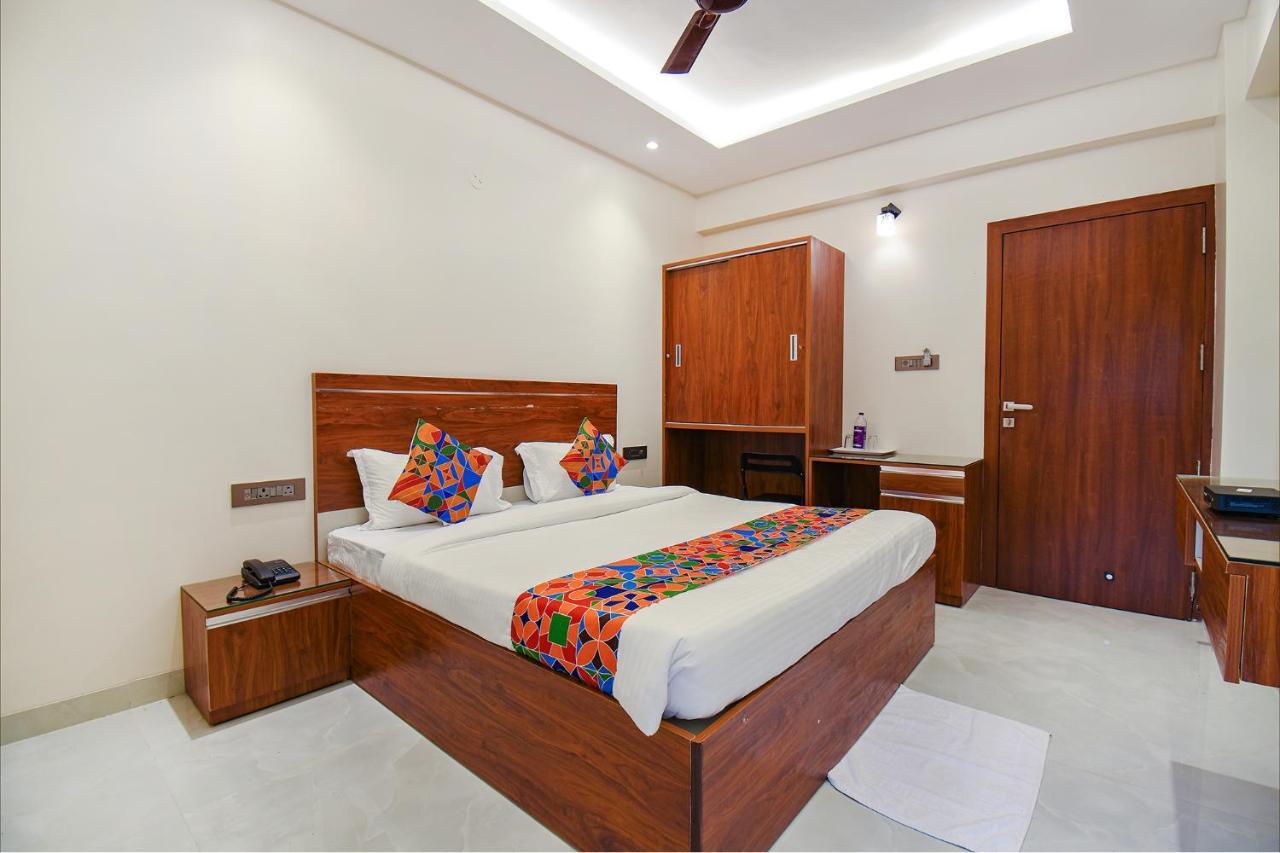 Fabhotel Gaurav Galaxy Pune Eksteriør bilde